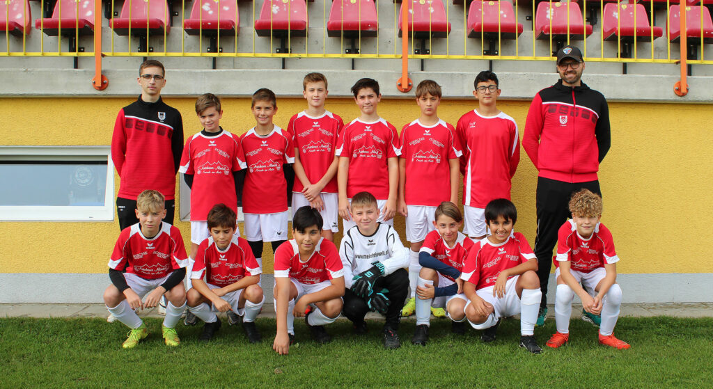 U13